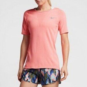 Nike Women’s Zonal Cooling Peach Running Top Size Small